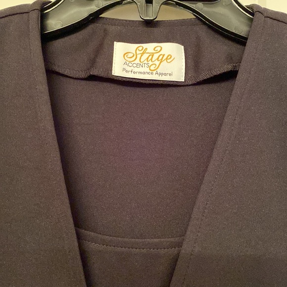 Ladies large black top with Crystal closure - Picture 2 of 5